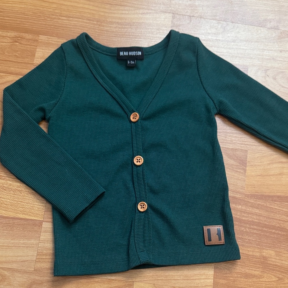 Beau Hudson Baby Boy hunter green 6-9 Cardigan Ribbed‎ Sweater Logo